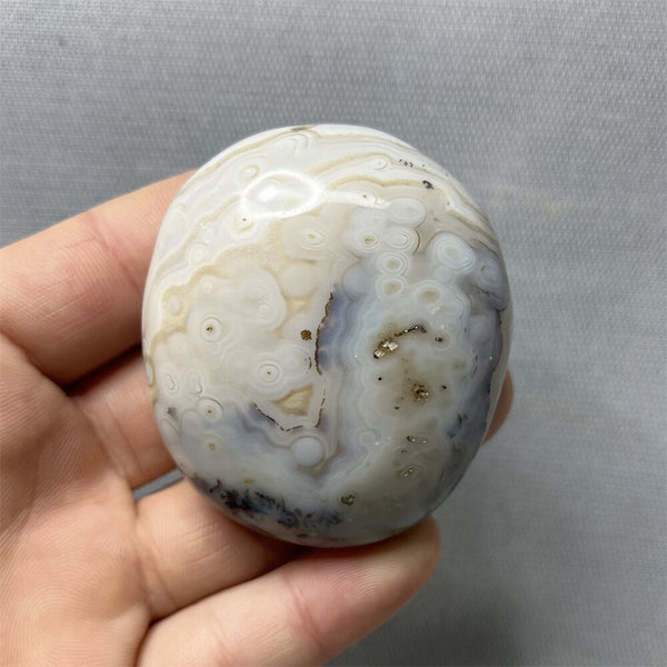 Yellow Milk Sky Eye Agate Palm Stone-ToShay.org