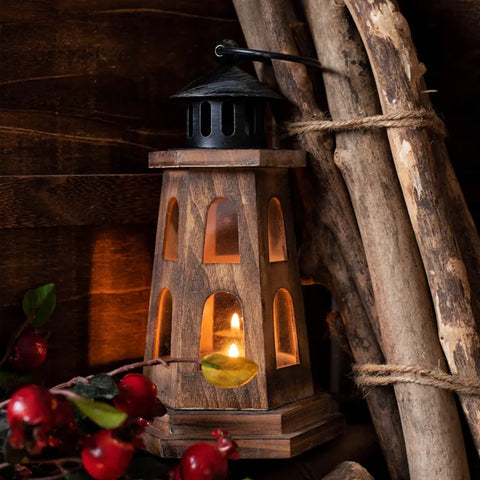 Wood Candle Lantern-ToShay.org