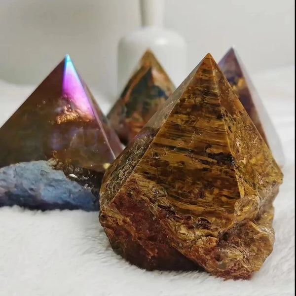 Crystal Rough Pyramid-ToShay.org