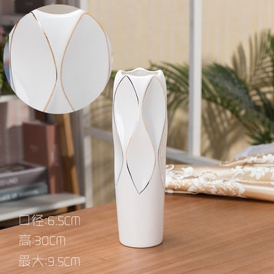 White Porcelain Vase-ToShay.org