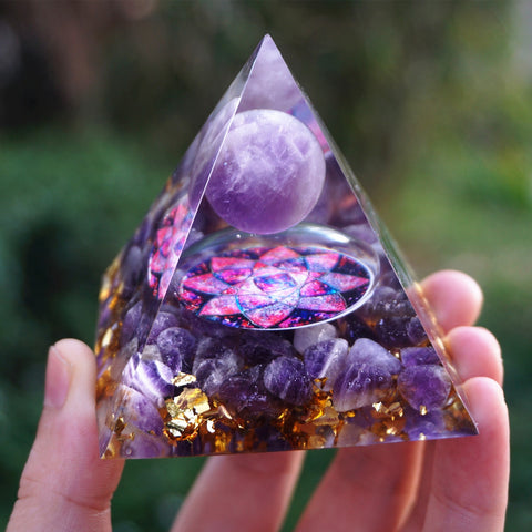 Energy Amethyst Crystal Pyramid-ToShay.org